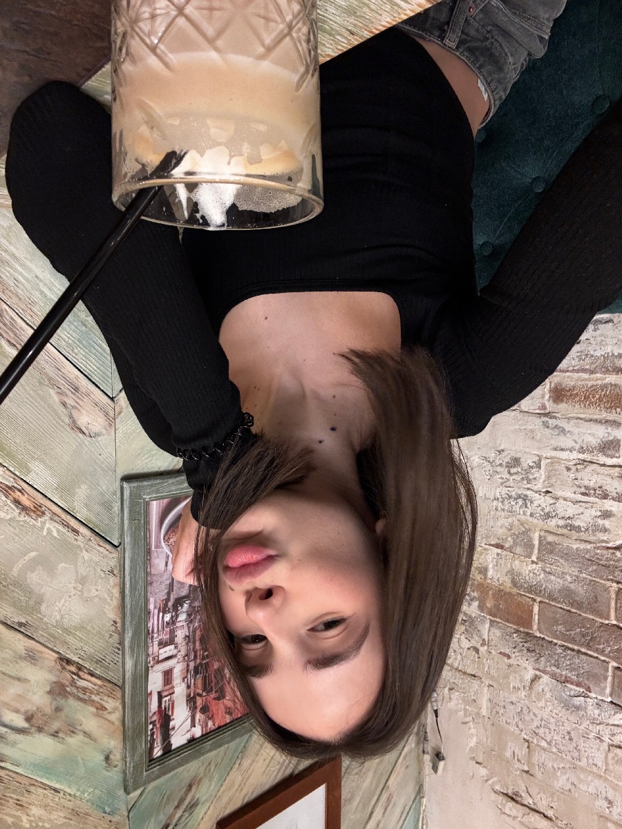 Fresh photos, fresh mood — Tina online in Mudanjiang